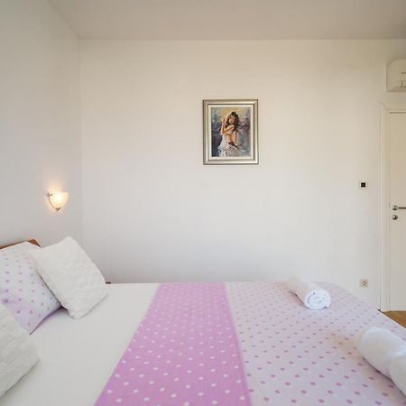 Apartment Toma Podstrana Exteriör bild